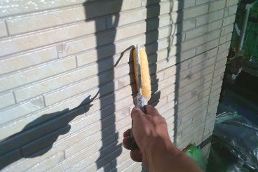 神奈川県横浜市旭区 H様邸 【菊水化学工業】外壁塗装の中塗りクリヤー