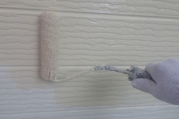 神奈川県横浜市緑区 S様邸 【関西ペイント】外壁塗装の中塗り工程