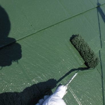 屋根塗装の上塗り｜横浜市戸塚区 Y様邸