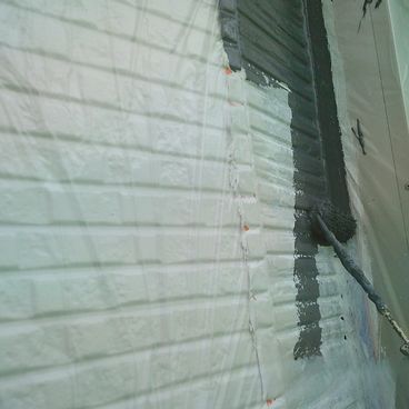 外壁の下〜中塗り｜横浜市港南区 O様邸